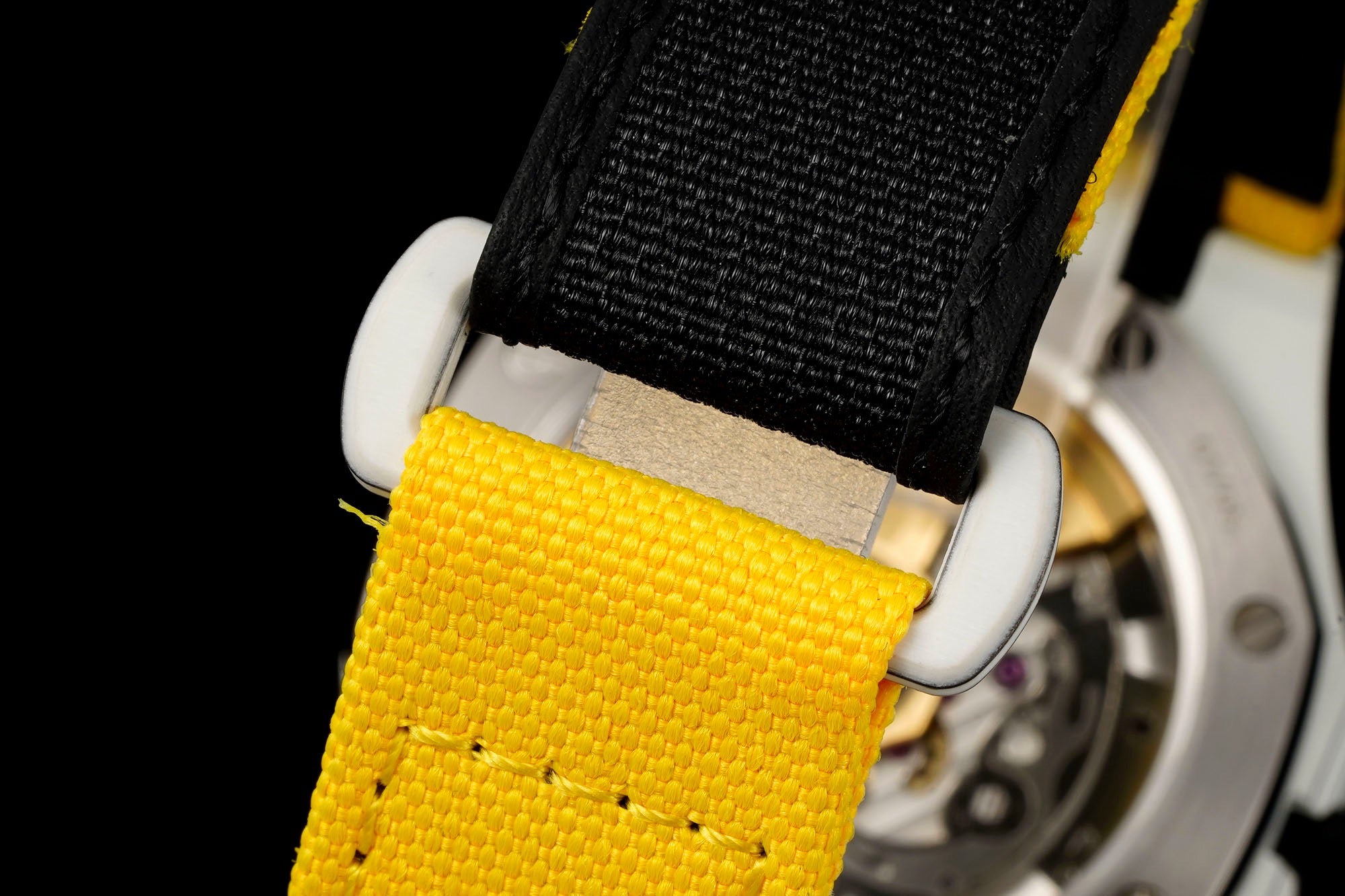 Yellow Apex